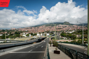 Para Ternium, Puente de la Madre Laura, Medellín.